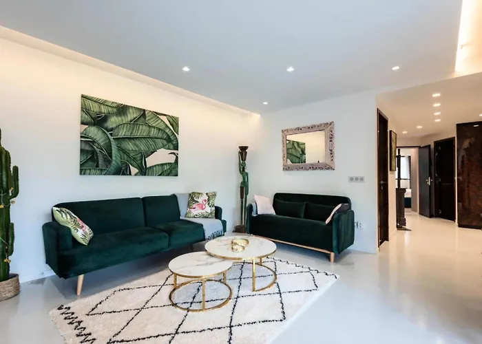 Rare ! 3p Piscines, Plages Et Parking - Rare ! 3p Piscines, Plages Et Parking Mae-2853