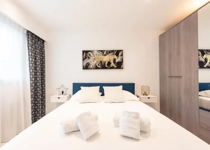 Rare ! 3p Piscines, Plages Et Parking - Rare ! 3p Piscines, Plages Et Parking Mae-2853 Apartment Cannes